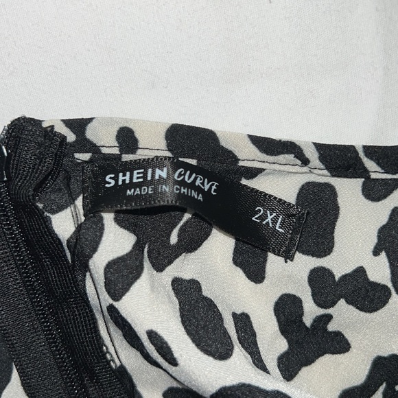 1310 womens shein curve top - Picture 3 of 6